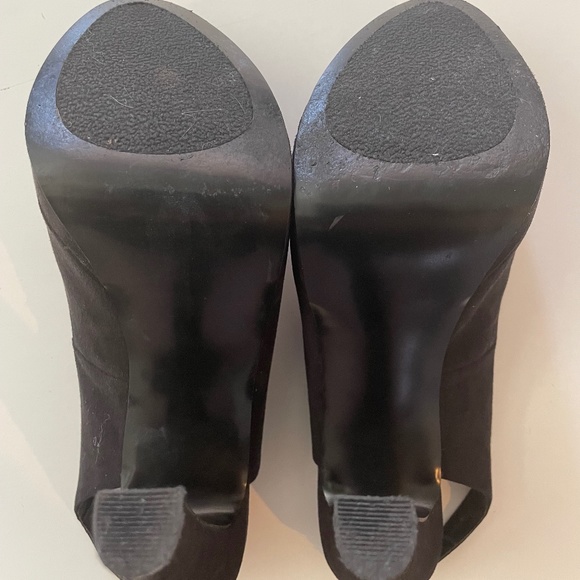 Steve Madden "RIVALLL" Black suede platform heel with peep toe - Picture 4 of 5